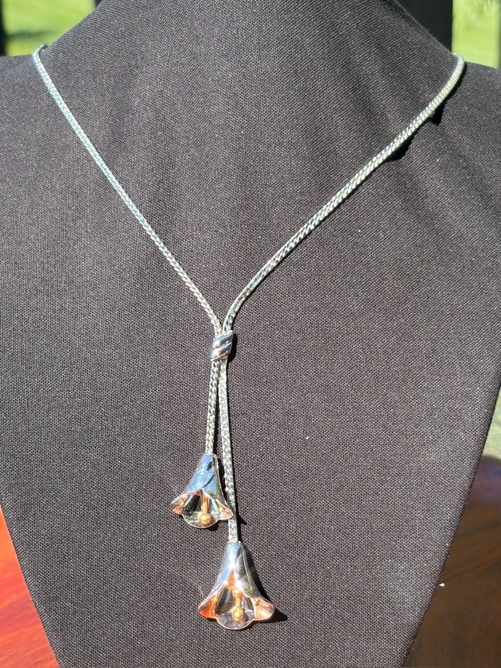 Vintage Avon Calla Lily Bell Lariat Silver-tone Necklace